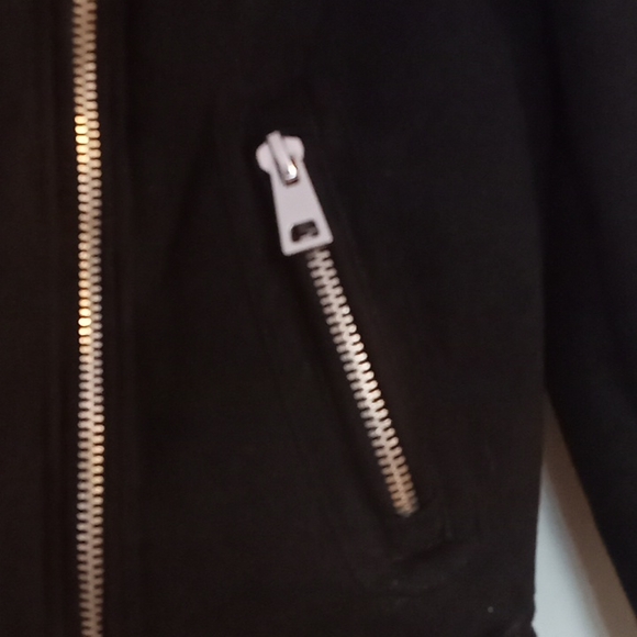 Women's jacket - Picture 3 of 8